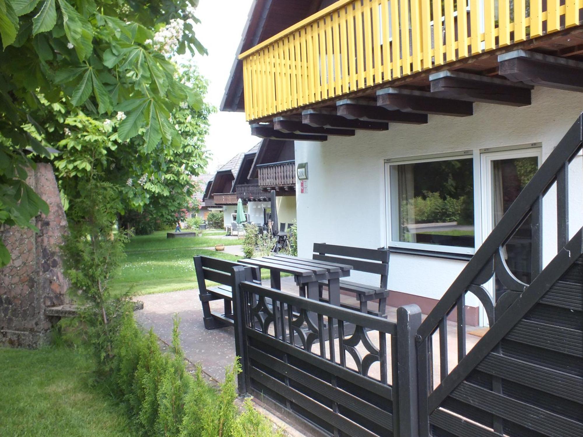 Ferienhaus Moni Mit 2 Separaten Wohnungen Am Silbersee Frielendorf Exterior foto